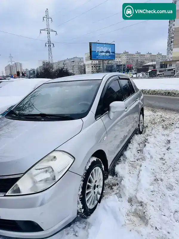 Nissan TIIDA 2008, фото з оголошення 2 з 10, VIN JN1CC11C58T012029
