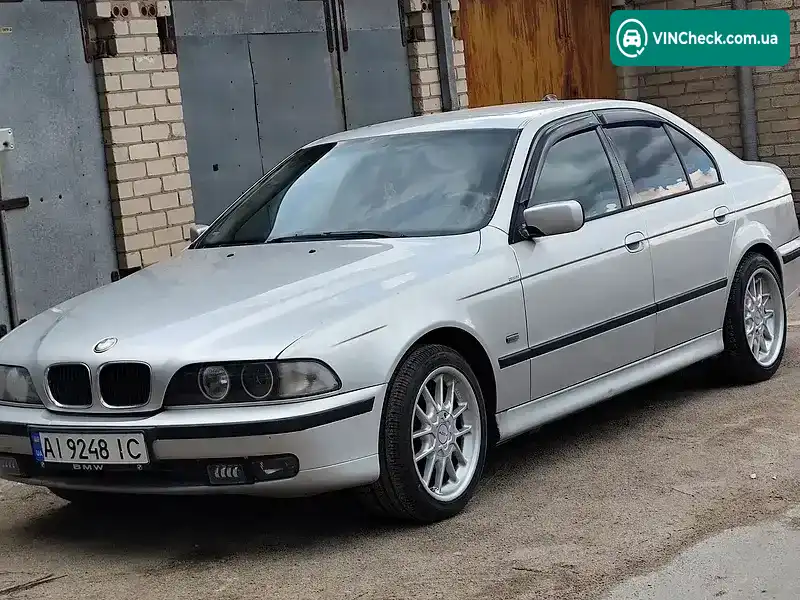 BMW 5 Series 1998, фото з оголошення 1 з 3, VIN WBADM11060GP02774