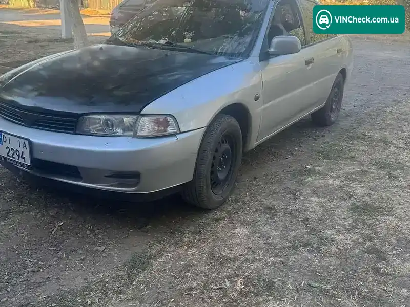 Mitsubishi Mirage 2000, фото з оголошення 2 з 8, VIN JA3AY26C61U018716