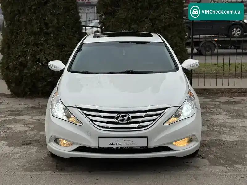 Hyundai Sonata 2011, фото з оголошення 2 з 21, VIN 5NPEC4AB1BH224484
