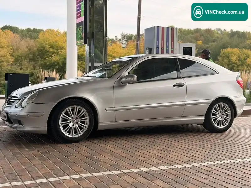 Mercedes-Benz C-Class 2001, фото з оголошення 1 з 12, VIN WDB2037471A128412