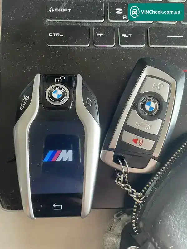 BMW 7 Series 2012, фото з оголошення 2 з 10, VIN WBAYA6C55DC995287