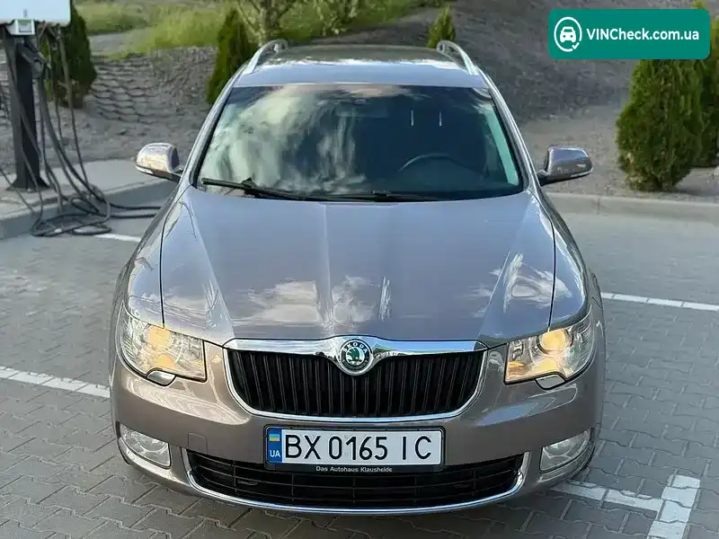 Skoda Superb 2013, фото з оголошення 2 з 20, VIN TMBJE43T2DB300734