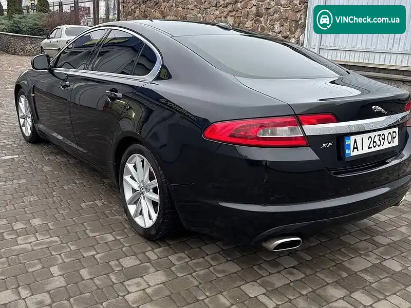 Jaguar XF 2010, фото з оголошення 2 з 10, VIN SAJAA0627AKR58554