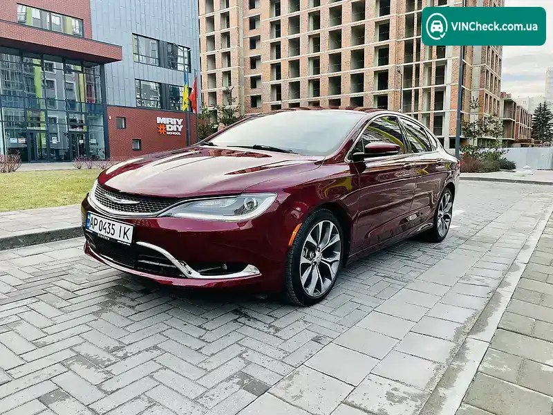 Chrysler 200 2014, фото з оголошення 1 з 11, VIN 1C3CCCCB4FN582896