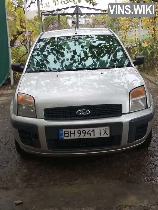 Ford Fusion 2007, фото з оголошення 2 з 11, VIN WF0UXXGAJU7M05888