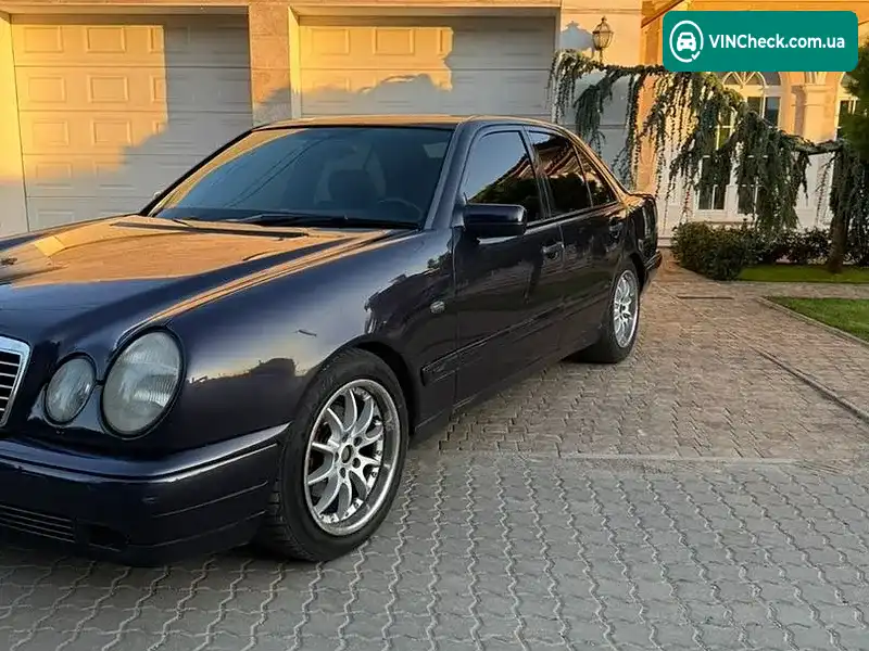 Mercedes-Benz E-Class 1996, фото з оголошення 2 з 11, VIN WDB2100351A299782