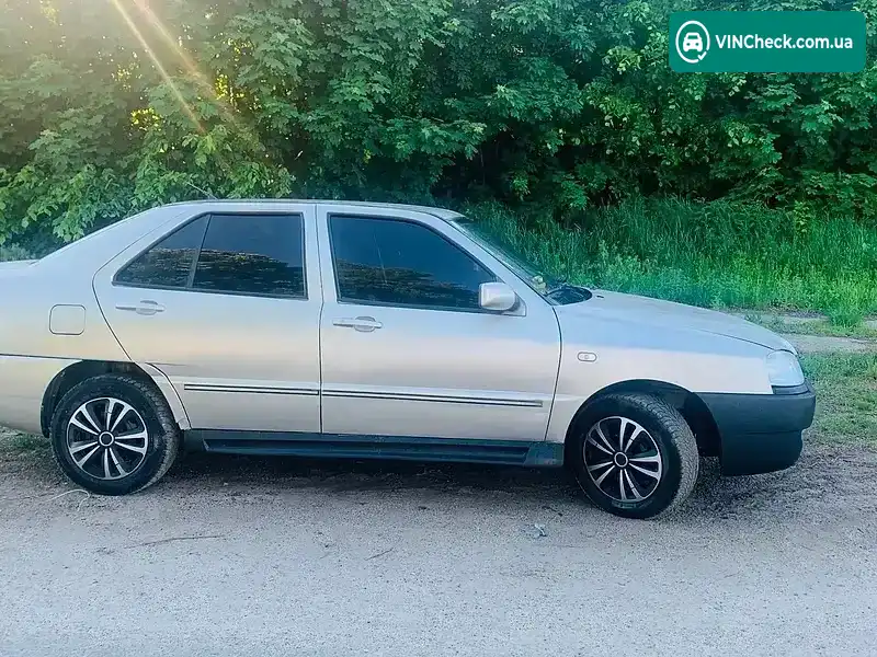 Chery Amulet 2008, фото з оголошення 2 з 19, VIN Y6DDA11A78D129052