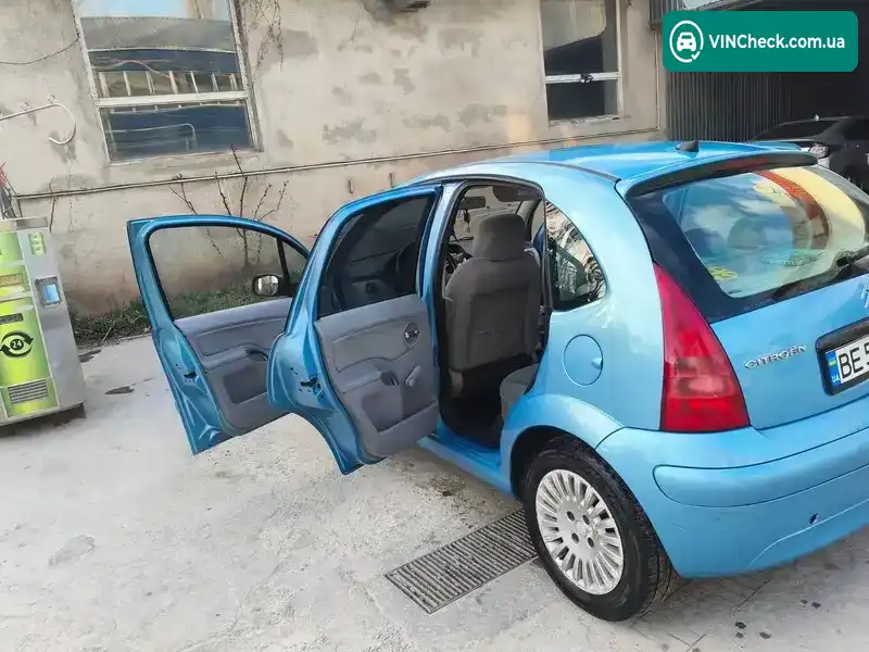Citroen C3 2004, фото з оголошення 2 з 13, VIN VF7FCKFVE27121748