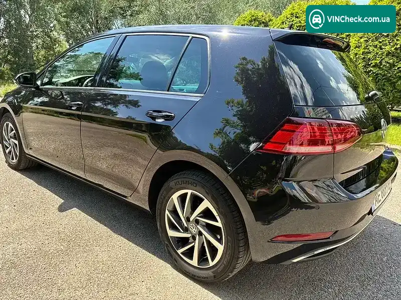 Volkswagen Golf 2018, фото з оголошення 2 з 20, VIN WVWZZZAUZKW023215