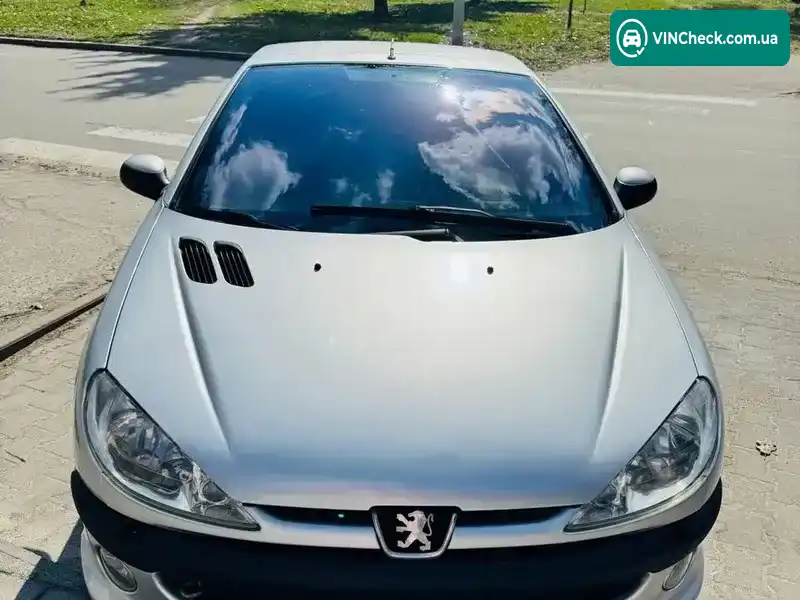 Peugeot 206 2000, фото з оголошення 1 з 12, VIN VF32DRFNF41281845