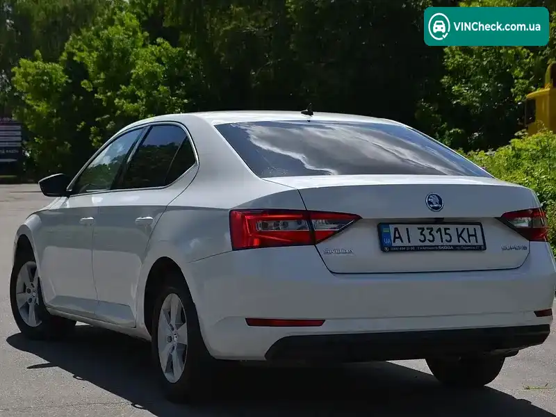 Skoda Superb 2016, фото з оголошення 2 з 20, VIN TMBAL4NPXHB301075