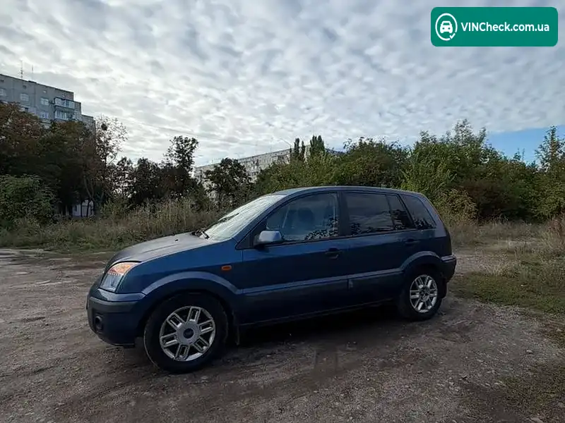 Ford Fusion 2006, фото з оголошення 2 з 13, VIN WF0UXXGAJU6U41722
