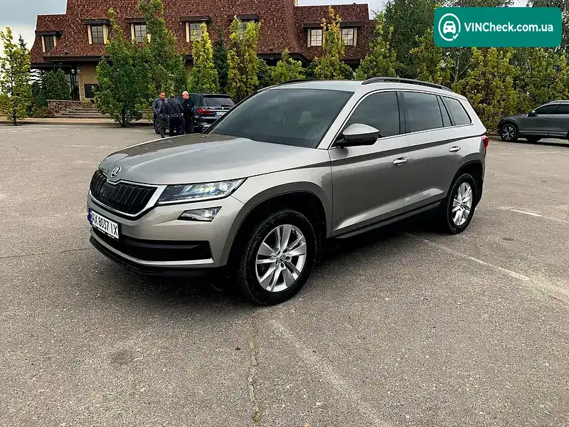 Skoda Kodiaq 2018, фото з оголошення 2 з 20, VIN TMBLJ6NS5KB400263