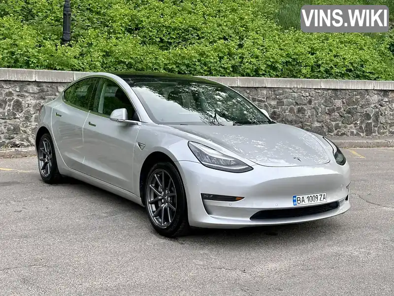 Tesla Model 3 2018, фото з оголошення 2 з 21, VIN 5YJ3E1EB1JF112839