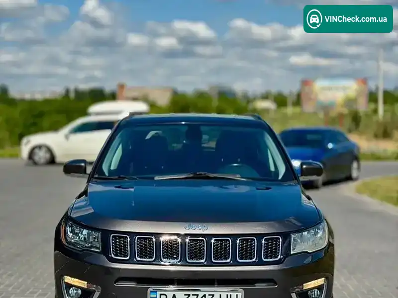 Jeep Compass 2018, фото з оголошення 2 з 17, VIN 3C4NJDCB5JT482363