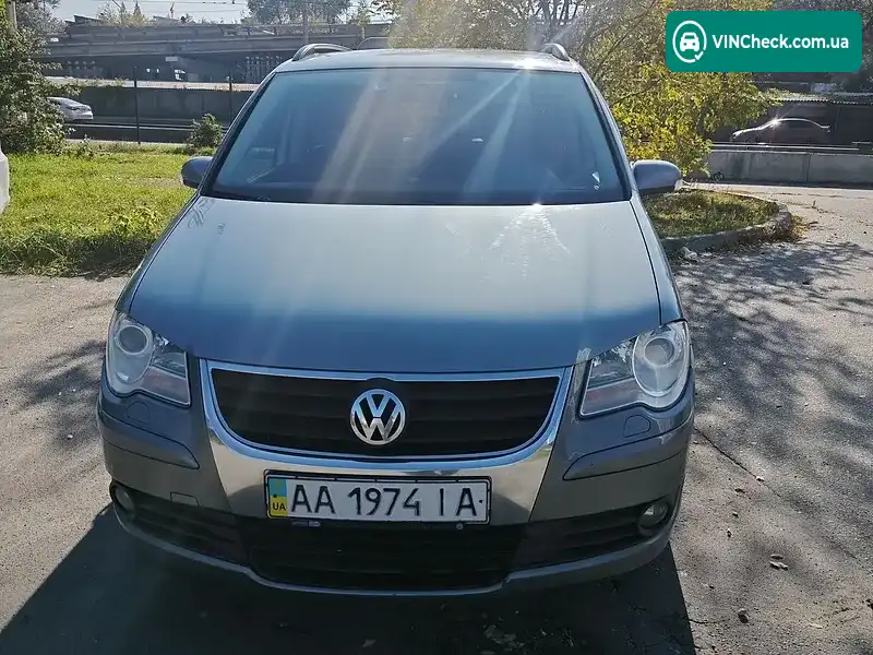 Volkswagen Touran 2008, фото з оголошення 2 з 20, VIN WVGZZZ1TZ9W036099