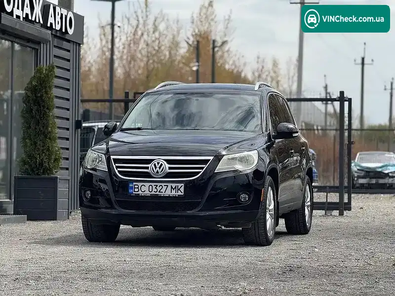 Volkswagen Tiguan 2010, фото з оголошення 1 з 21, VIN WVGAV7AX1AW537464