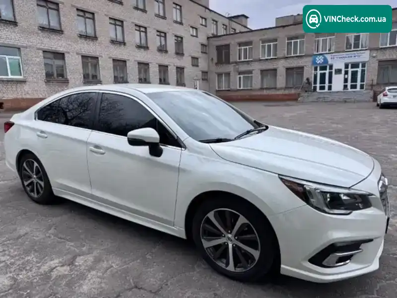Subaru Legacy 2019, фото з оголошення 2 з 14, VIN 4S3BNAJ6XK3027078