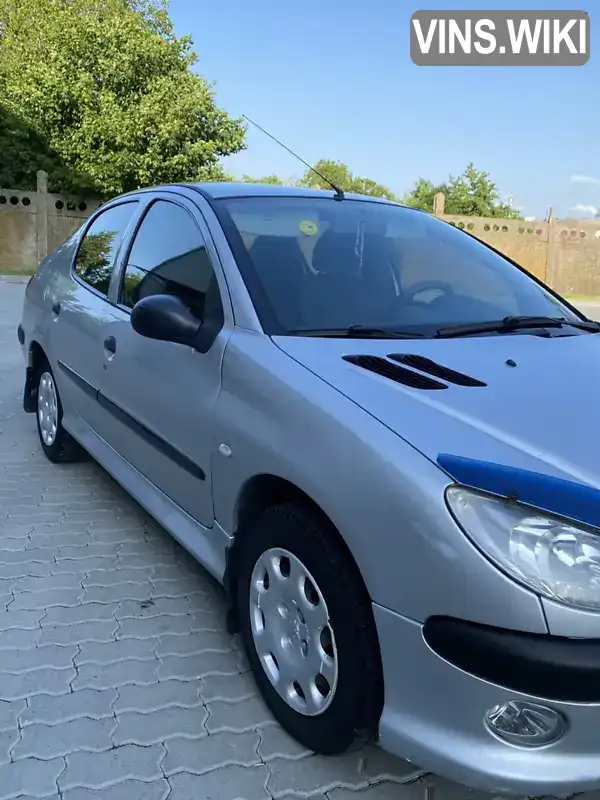 Peugeot 206 2007, фото з оголошення 2 з 21, VIN VF32BKFWA72774262