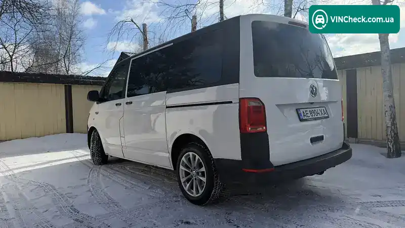 Volkswagen Transporter 2017, фото з оголошення 2 з 10, VIN WV2ZZZ7HZHH164769