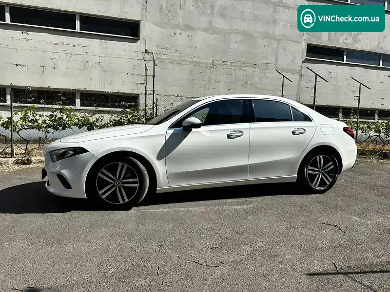 Mercedes-Benz A-Class 2022, фото з оголошення 1 з 13, VIN W1K3G1CB8PJ381232