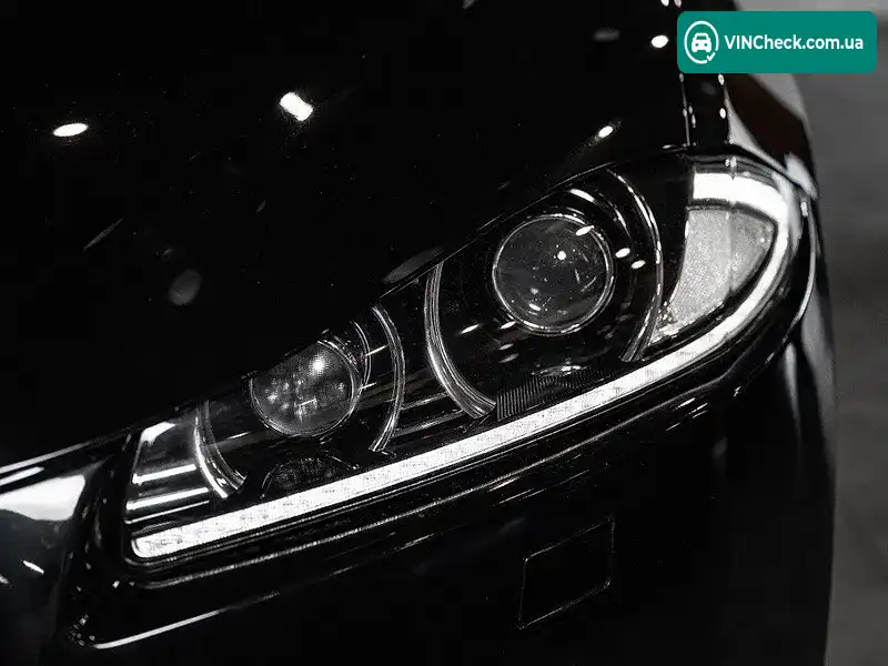 Jaguar XF 2012, фото з оголошення 2 з 20, VIN SAJAA07H9CFS38994
