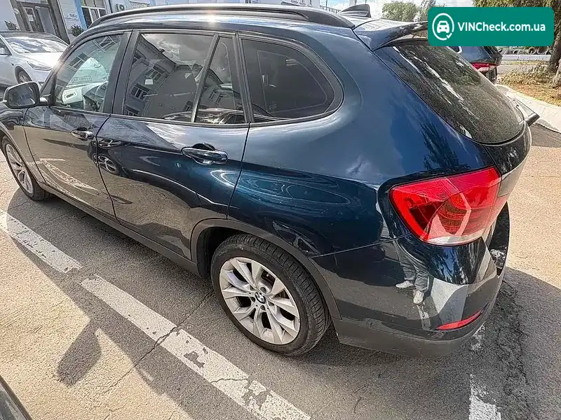 BMW X1 2013, фото з оголошення 2 з 6, VIN WBAVL1C56EVY15174