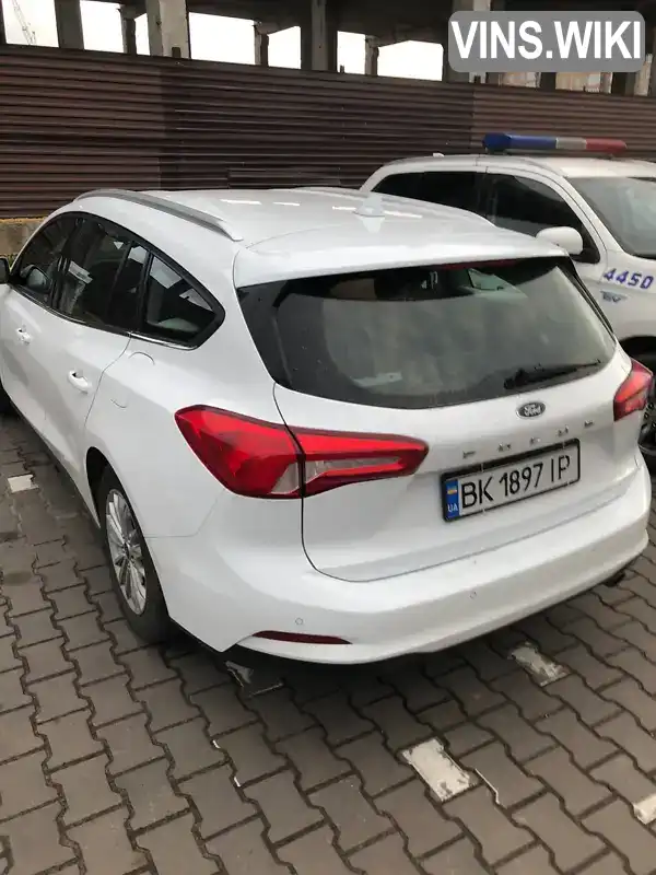 Ford Focus 2019, фото з оголошення 1 з 15, VIN WF0PXXGCHPKT04287