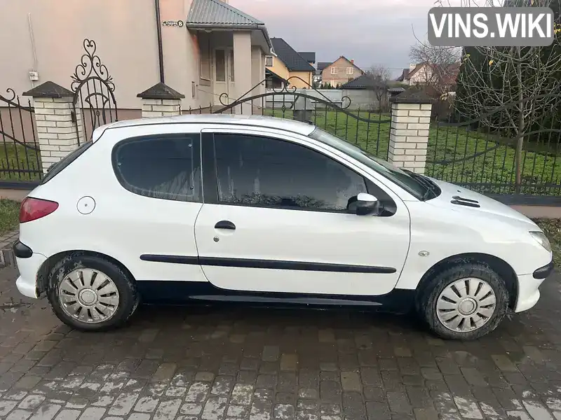 Peugeot 206 2007, фото з оголошення 2 з 12, VIN VF32CKFWA47738379