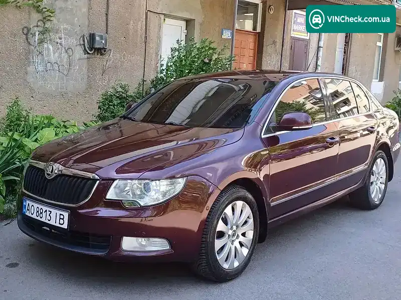 Skoda Superb 2009, фото з оголошення 2 з 20, VIN TMBAB43TX9B300660