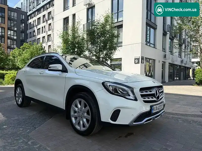 Mercedes-Benz GLA-Class 2017, фото з оголошення 2 з 11, VIN WDCTG4GBXHJ354518
