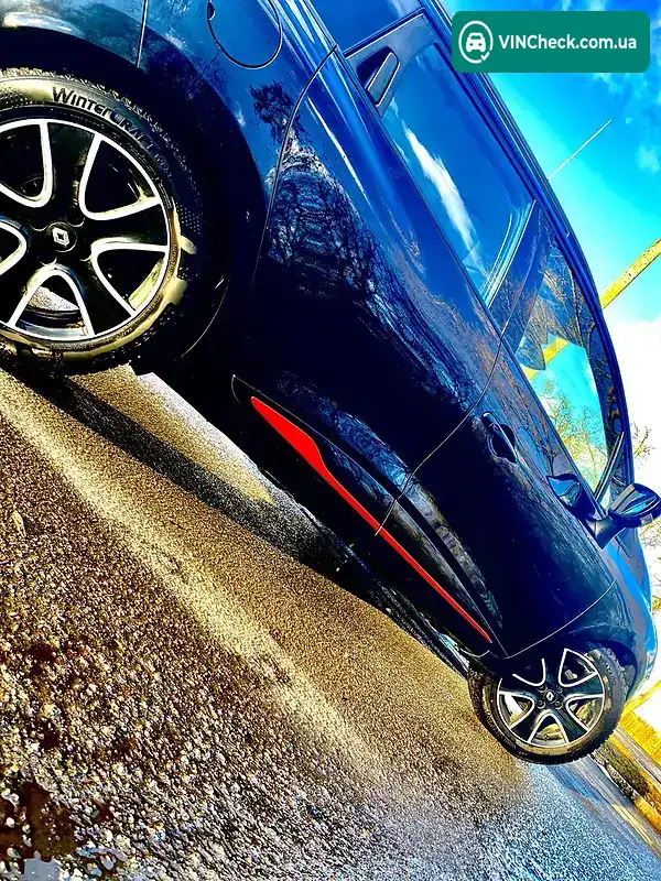 Renault Clio 2014, фото з оголошення 2 з 11, VIN VF17R400E50296547