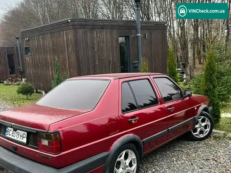 Volkswagen Jetta 1988, фото з оголошення 2 з 13, VIN WVWZZZ16ZJW762734