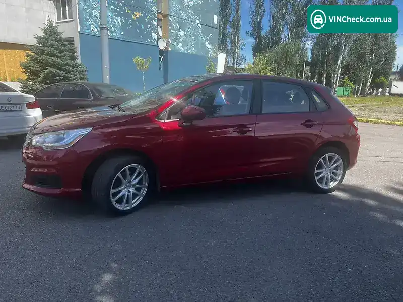 Citroen C4 2011, фото з оголошення 2 з 17, VIN VF7NCNFUCBY645012