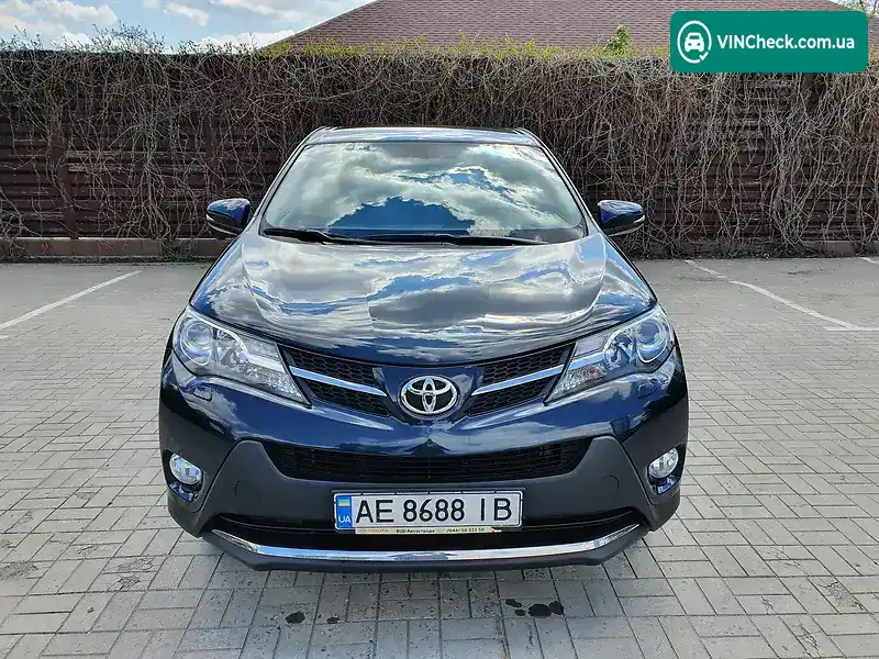 Toyota RAV4 2015, фото з оголошення 2 з 17, VIN JTMDAREV70D066657