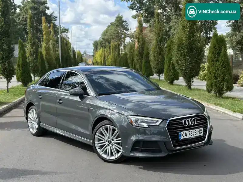 Audi A3 2017, фото з оголошення 1 з 21, VIN WAUGUGFF8H1055242