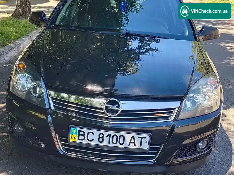 Opel Astra 2011, фото з оголошення 2 з 15, VIN W0L0AHL48B2052911