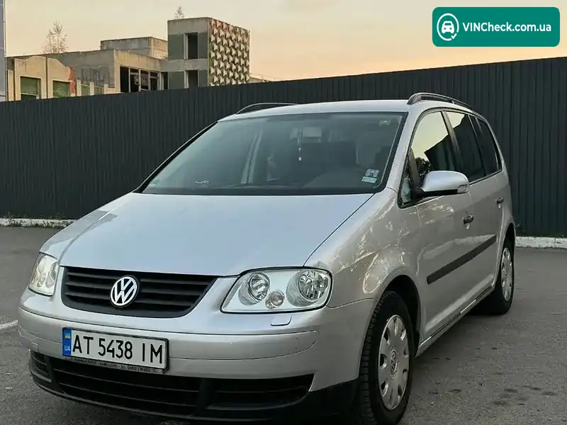 Volkswagen Touran 2004, фото з оголошення 1 з 10, VIN WVGZZZ1TZ5W086480