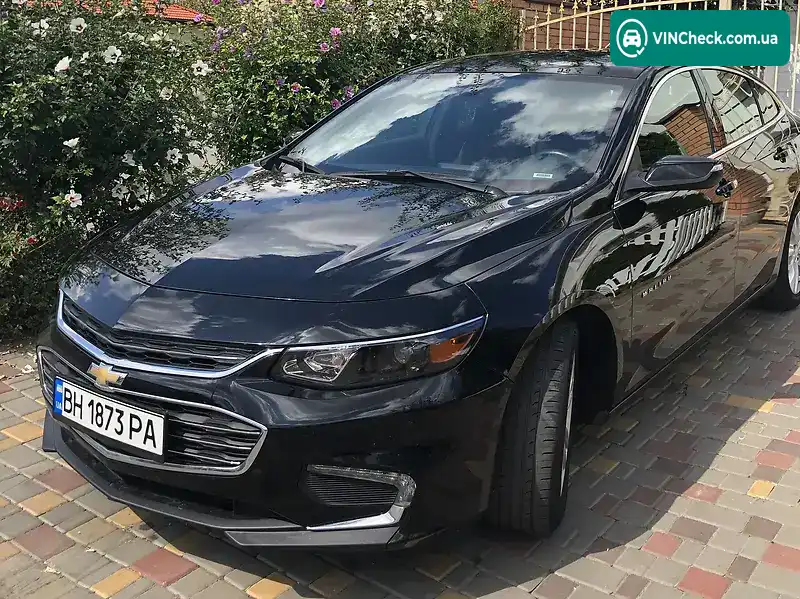 Chevrolet Malibu 2018, фото з оголошення 2 з 15, VIN 1G1ZD5ST6JF196176