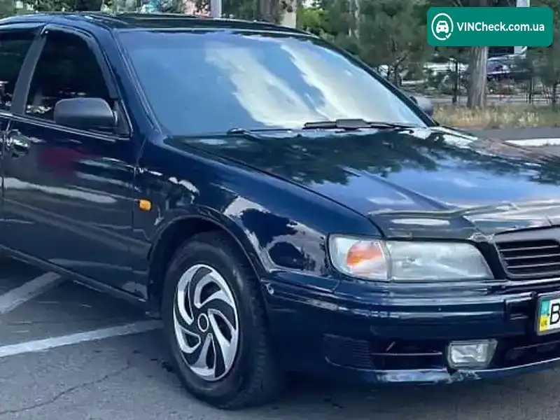 Nissan Maxima 1994, фото з оголошення, VIN JN1CAUA32U0003228