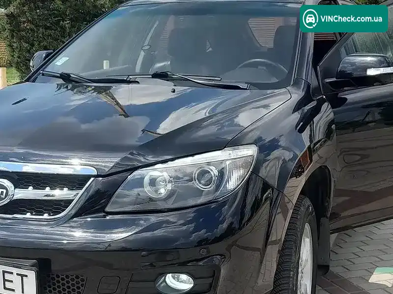 BYD S6 2013, фото з оголошення 1 з 14, VIN LC0C14CG3E1000673
