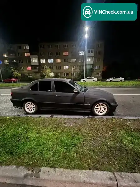 BMW 3 Series 1996, фото з оголошення 1 з 8, VIN WBACB510X0AN16909