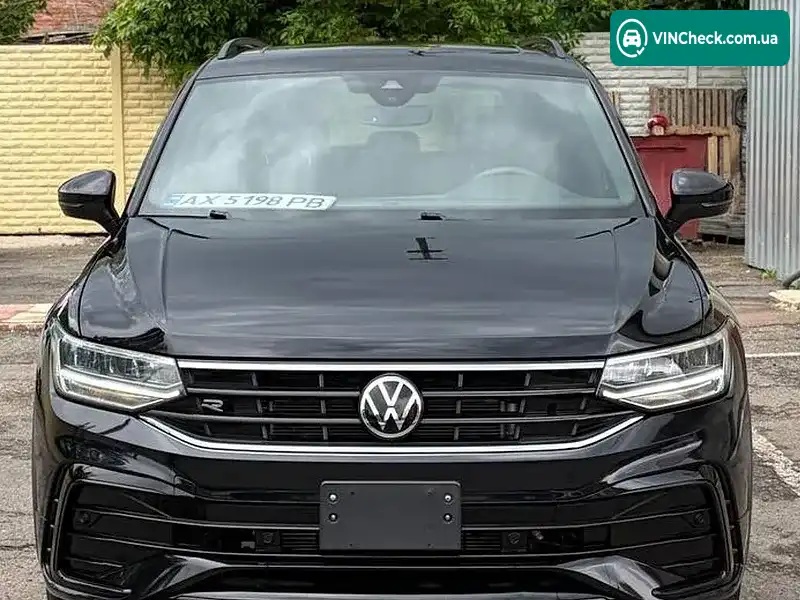 Volkswagen Tiguan 2021, фото з оголошення 1 з 20, VIN 3VVCB7AX9NM048999