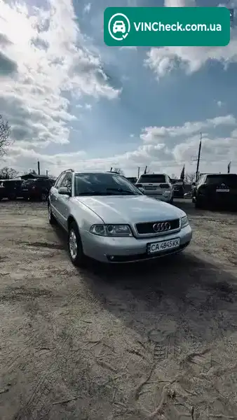 Audi A4 2000, фото з оголошення 2 з 14, VIN WAUZZZ8DZ1A028143
