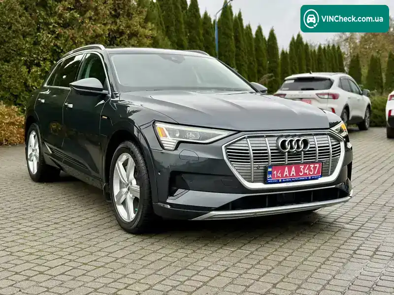 Audi e-tron 2019, фото з оголошення 2 з 21, VIN WA1LAAGEXKB015138