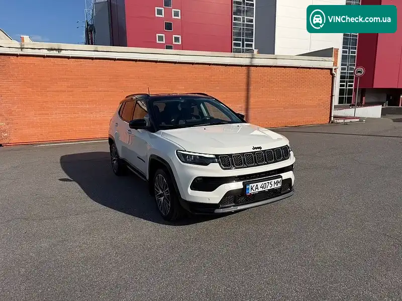 Jeep Compass 2024, фото з оголошення 1 з 20, VIN ZACNJECA8RPS83627