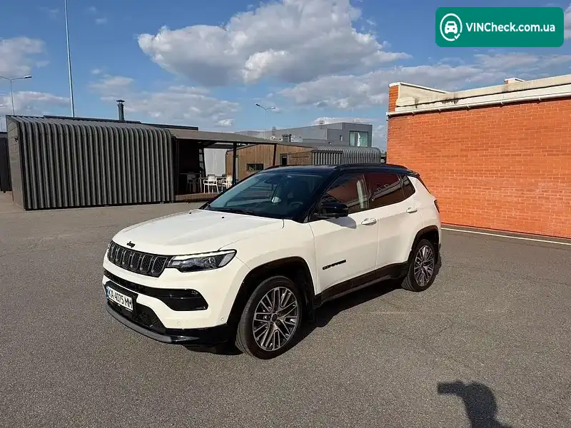 Jeep Compass 2024, фото з оголошення 2 з 20, VIN ZACNJECA8RPS83627