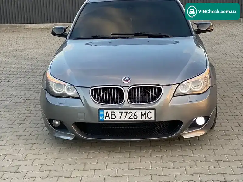 BMW 5 Series 2008, фото з оголошення 2 з 20, VIN WBANU53528C116449