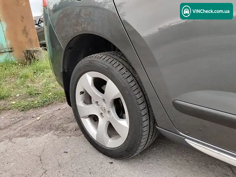 Peugeot 3008 2009, фото з оголошення 2 з 17, VIN VF30U9HZH9S144203